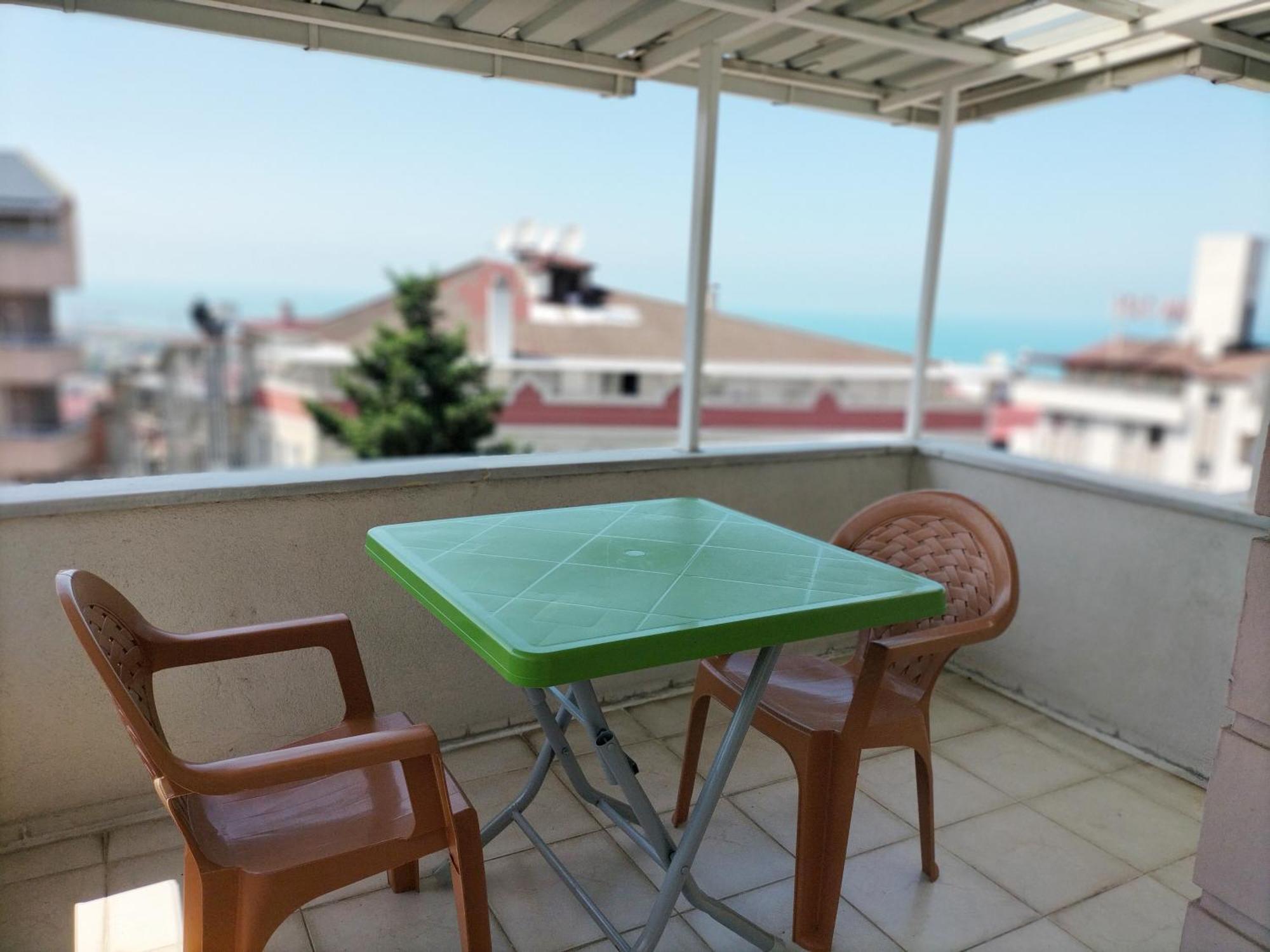 Gueler Central Apartment Trabzon Esterno foto