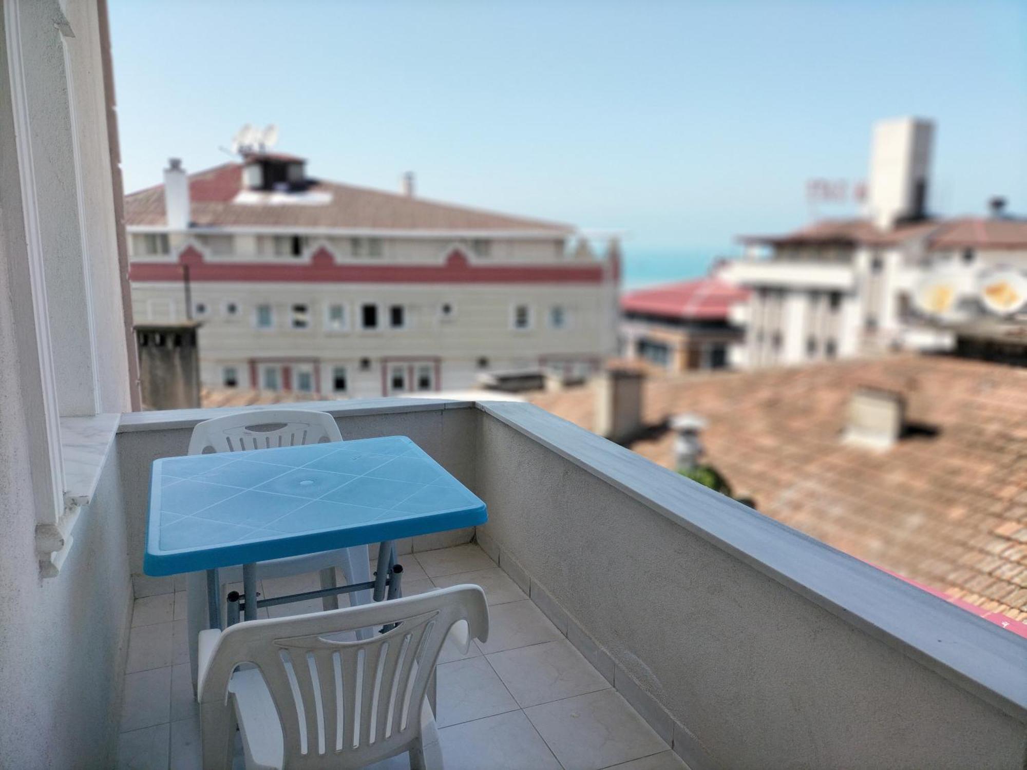 Gueler Central Apartment Trabzon Esterno foto